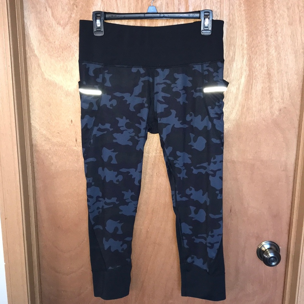 Camo workout capris